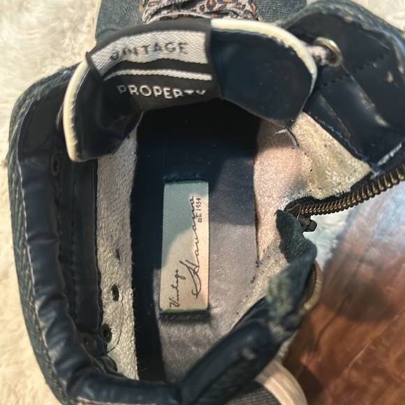 Vintage Hannah, leopard print and denim high tops - Picture 5 of 5